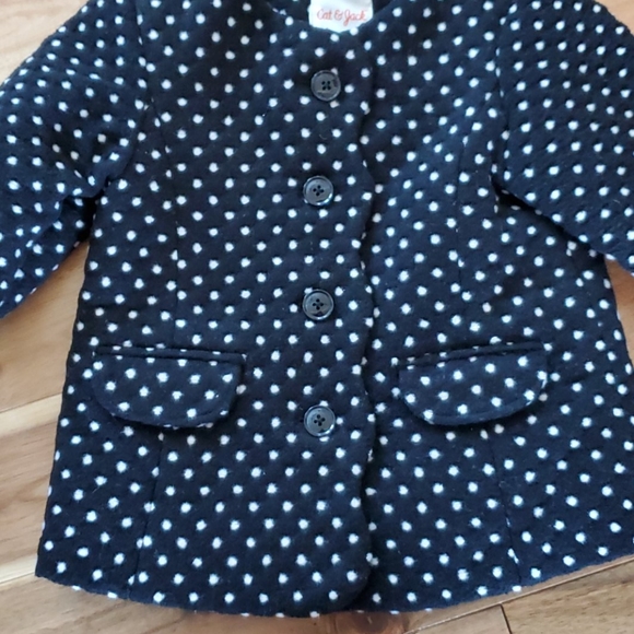 Baby coat 18mos - Picture 2 of 6